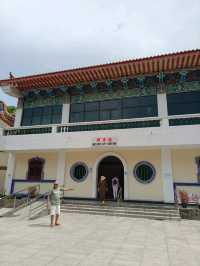 A Temple with Stunning Views You Can’t Miss in Penang