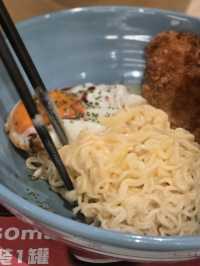 形點的新派美食廣場