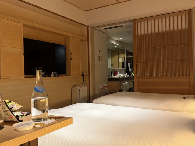 DoubleTree by Hilton Kyoto Higashiyama: My Perfect Kyoto Stay! 🌸🏨