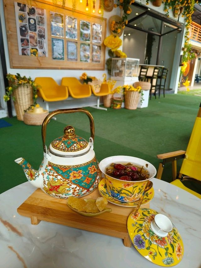 A Hidden Gem Café in Desaru with Sunny Vibes