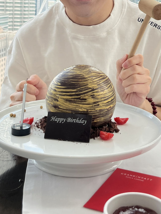 ✨ Birthday Afternoon Tea at Grand Hyatt Kuala Lumpur – A Dreamy Celebration in the Sky 🌸🫖 