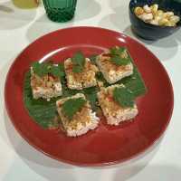แกงส้มวันพฤหัส by Thursdae