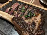 🍷 Opus Bar & Grill – A Flavorful Dining Experience at Voco Orchard