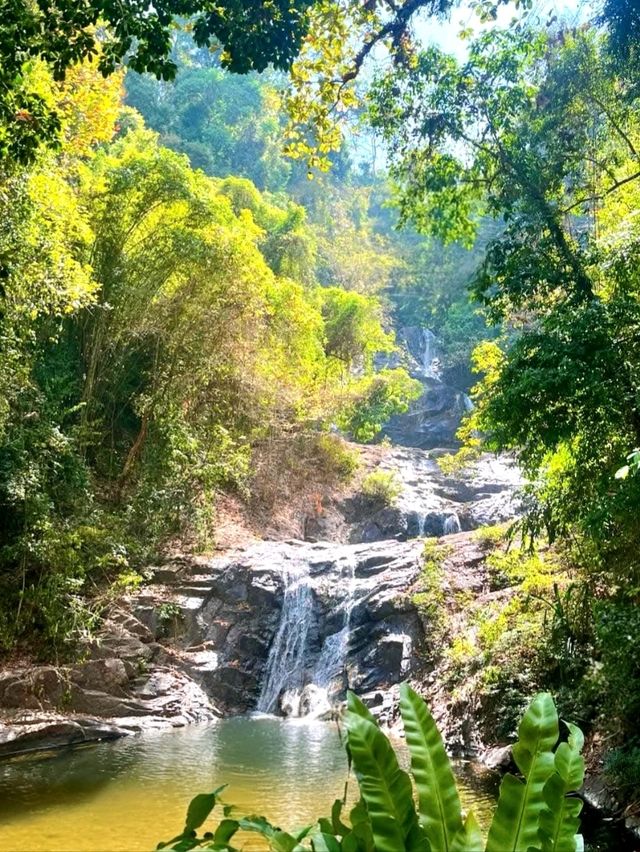 Lampi Waterfall, Thailand – A Refreshing Jungle Escape