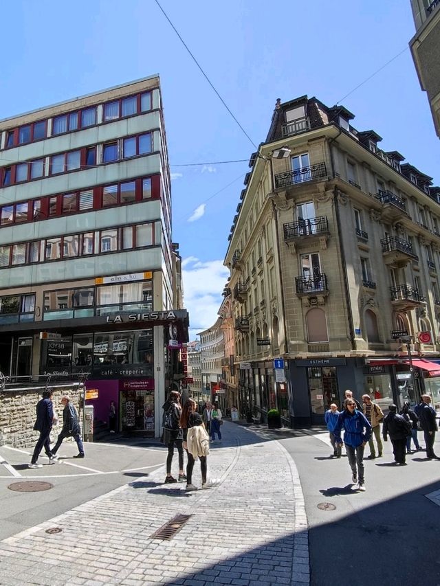 🦢Lausanne, vibrant lakeside city in Switzerland