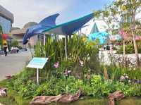 Sea Creatures floating on land! Sculptures to celebrate Singapore Oceanarium's Opening