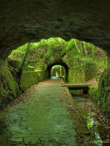 [Kagoshima] A Ghibli-like world: The remains of the former Sogi No. 1 Power Plant's head tank