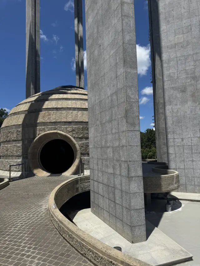 忠魂塔，珍藏釜山時光之處