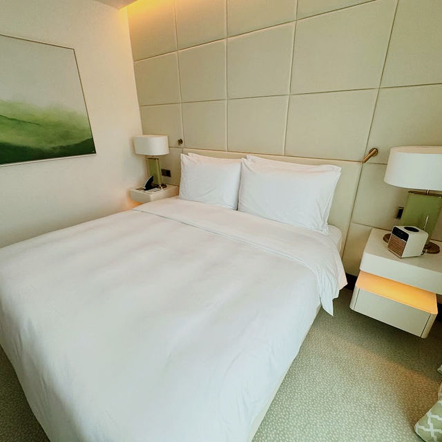 Quiet Elegance, Thoughtful Stay Quiet Elegance, Thoughtful Stay