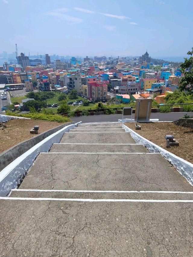 引領海上船隻航向的白色守護者#旗津旗后燈塔-高雄市旗津區 引領海上船隻航向的白色守護者#旗津旗后燈塔-高雄市旗津區