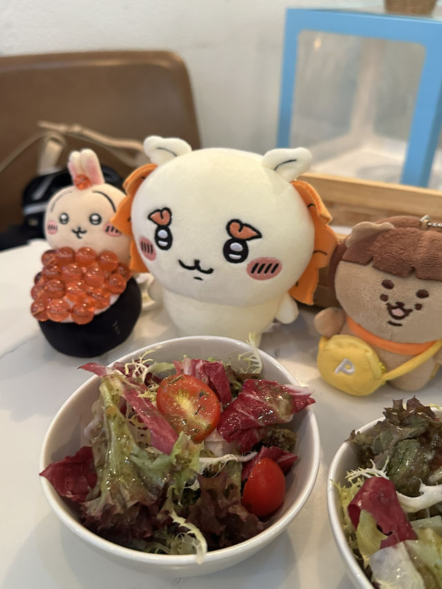 尖沙咀新式亮麗的打卡西式Cafe 