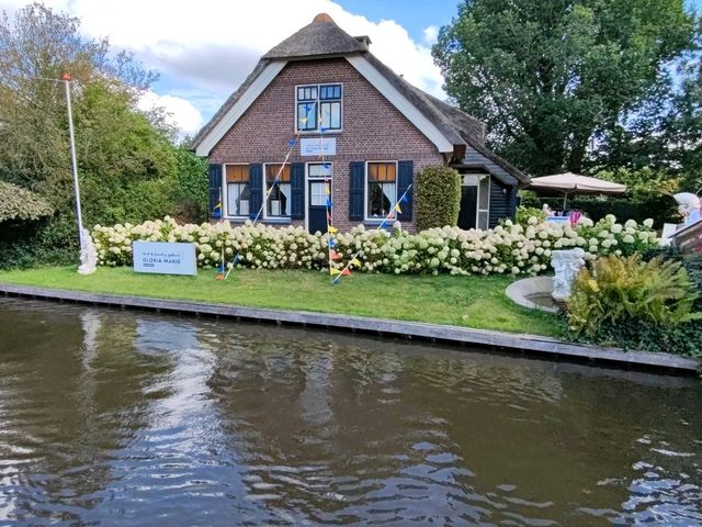 The Tranquil Life in Giethoorn