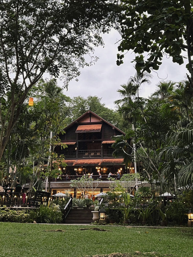 River Kwai Resotel ที่พักกลางป่าท่ามกลางความสงบ