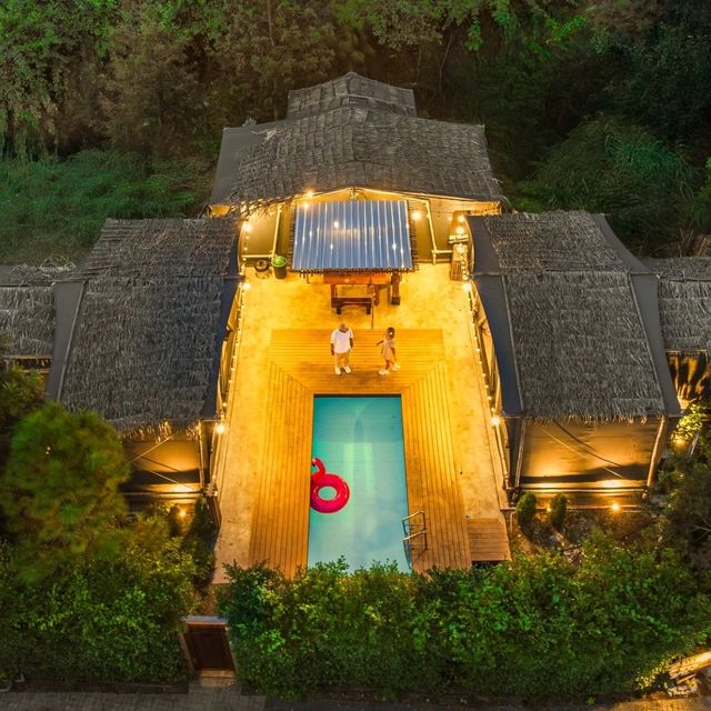 "Giant Cabin Glamp G2" ห้องพักสไตล์แกลมปิ้งเขาใหญ่