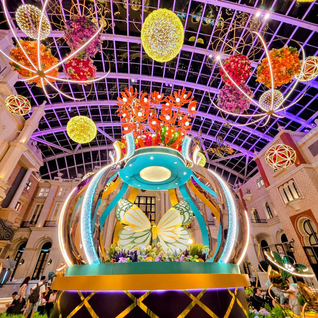 Where Art is Gilded and Air Dazzles: The Interior World of MGM Macau 