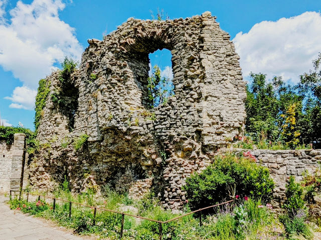 Ruins in Reverence: A Quiet Walk Through Bishop’s Palace, Llandaff