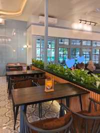 Chic Day Cafe☕,