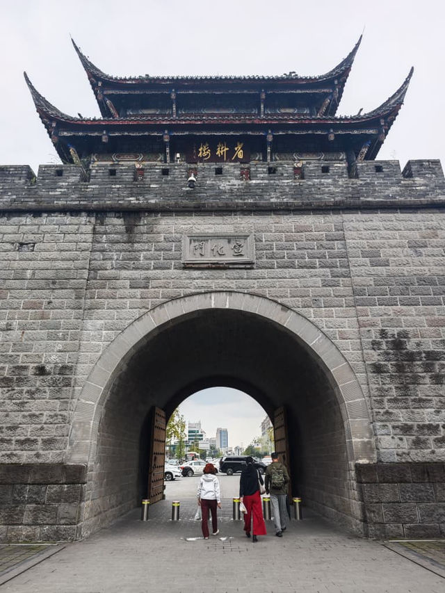Panda Valley (Good Alternative to Chengdu Research Base of Giant Panda Breeding)