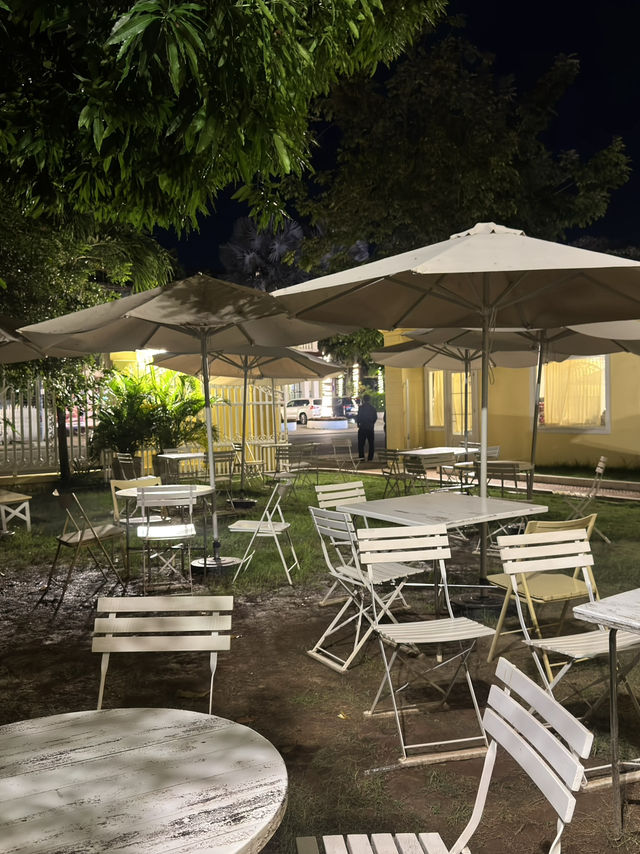 The Coziest Bakery Vibes at Cafe Honest, Phnom Penh 🍰✨