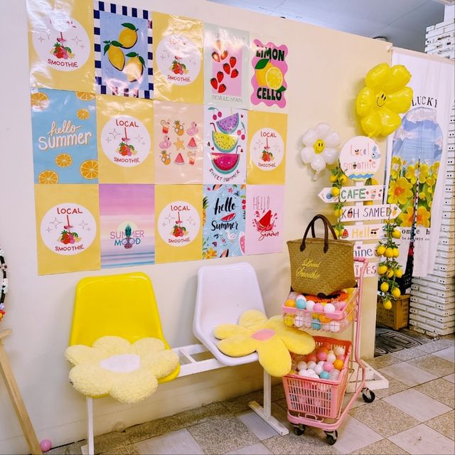 🍹 Local Smoothie: สมูทตี้ผลไม้สดชื่นเต็มแก้ว 🍹 Local Smoothie: สมูทตี้ผลไม้สดชื่นเต็มแก้ว