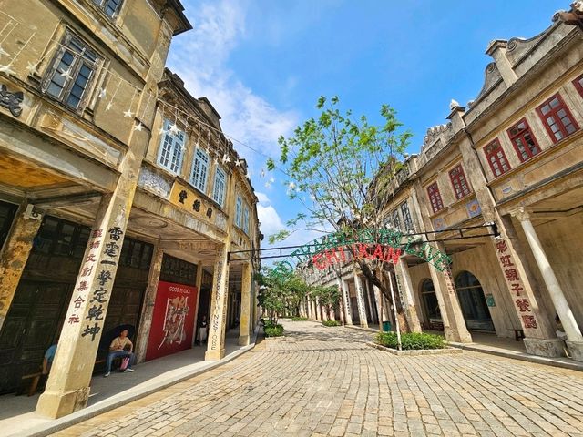 蹒跚小旅人的时空奇遇，在世界遗产碉楼与百年骑楼间，聆听华侨故事