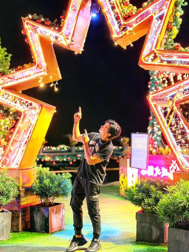 ใครชอบของย่างต้องมาที่นี่ ริมทะเลฮ่องกง ใครชอบของย่างต้องมาที่นี่ ริมทะเลฮ่องกง