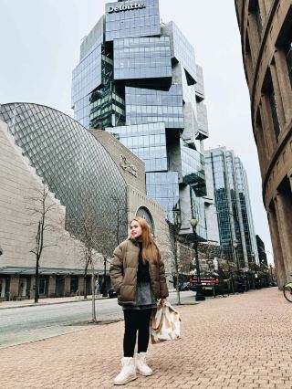 Exploring Vancouver One Beautiful Corner at a Time 🇨🇦
