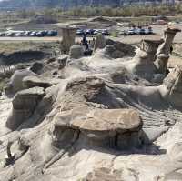 德拉姆赫勒谷 (Drumheller Valley)一日遊