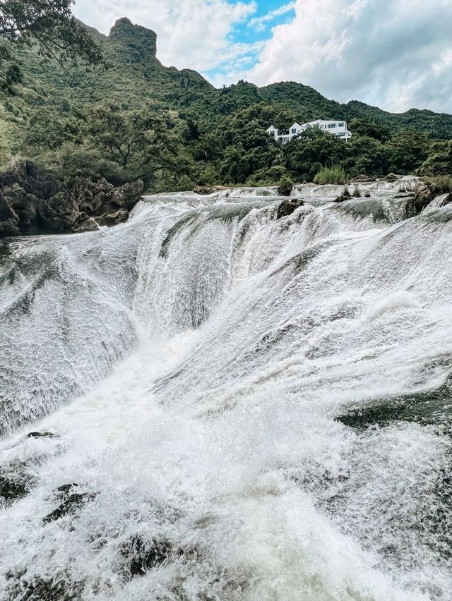 🌊✨ Chasing Waterfalls in Guizhou! ✨🌊 🌊✨ Chasing Waterfalls in Guizhou! ✨🌊