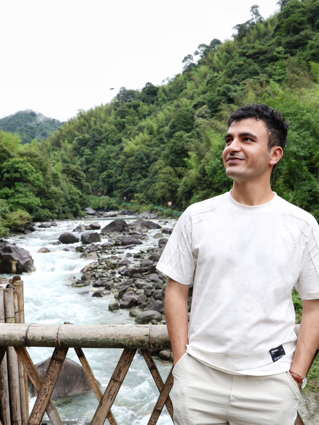 A Hidden Emerald Paradise in Guilin: Laoshanjie & Longtan River 🌿