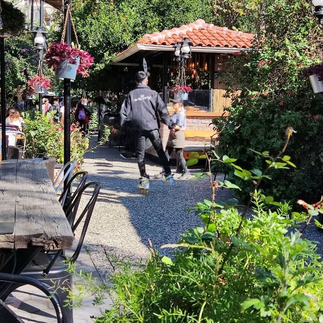 Luna Garden