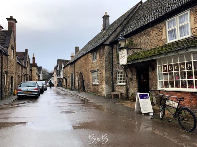 Castle Combe หมู่บ้านยุคกลาง ในอังกฤษ