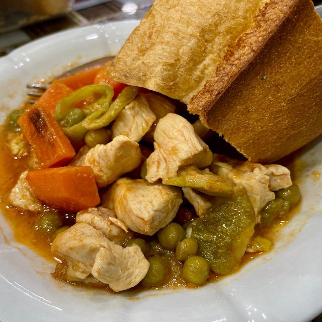 Turkish Culinary Delight: Pilavci Paradise