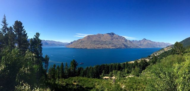 Queenstown's Adventure Symphony 🏔️🚀