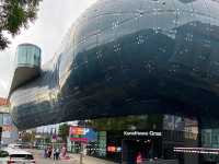 Autumn visiting Kunsthaus Graz 🗺️