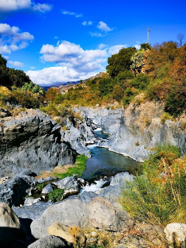 Sicilian Wonders: Alcantara Gorge & Messina