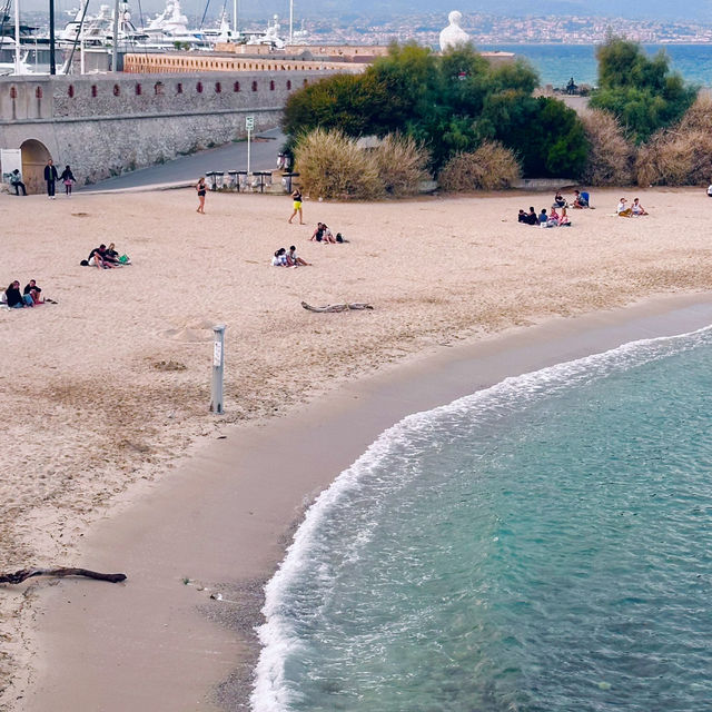 Catching a sunset at Antibes beach!