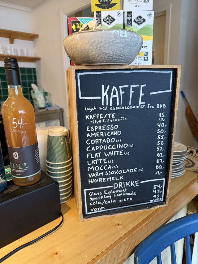 Cozy Escape in Bergen: Solros Cafe & Bakery🥐