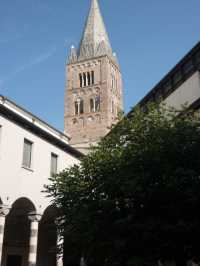 Genoa: Narrow Streets and Beautiful Churches