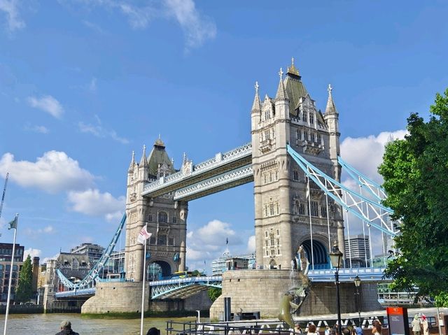 A Day in the Heart of London