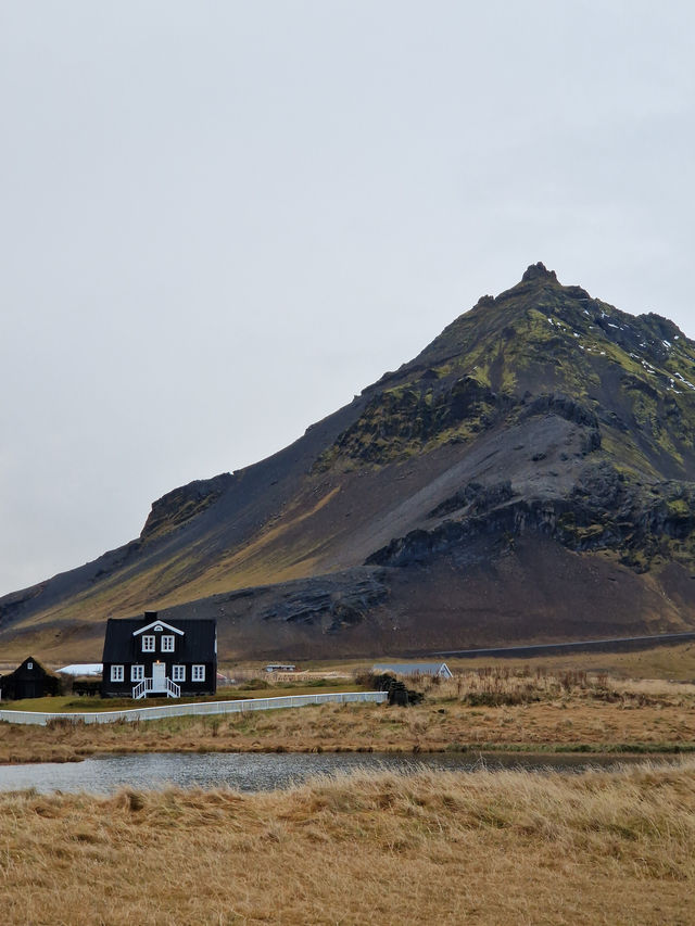 You can’t miss this day trip through Iceland’s most peaceful peninsula