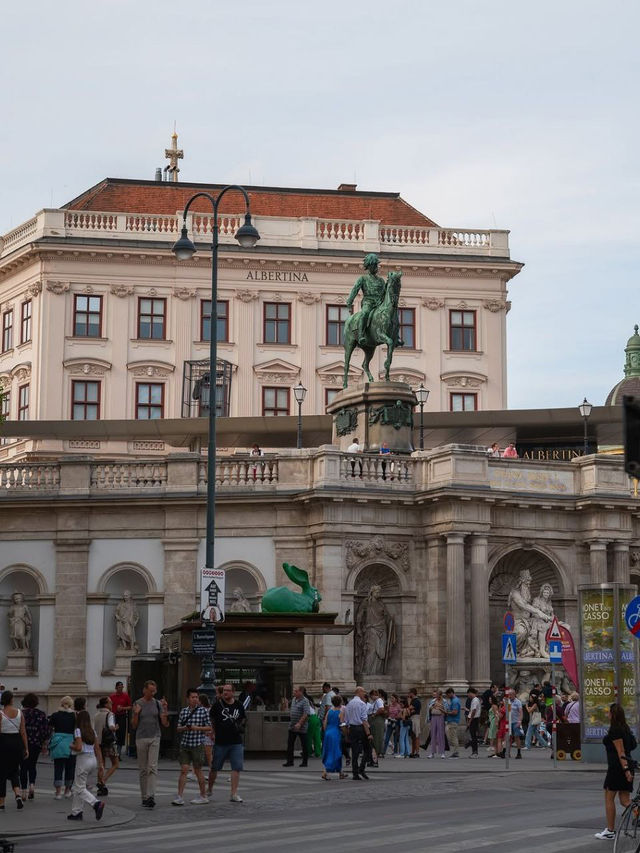 Vienna – Elegance, Music, and Imperial Grandeur