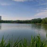 Fangshan Red Scarf Park, water world in the heart of the city