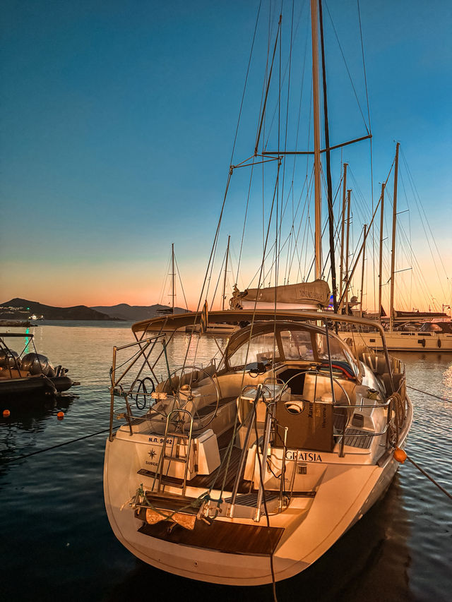 A 3-Day Slice of Cycladic Bliss 🇬🇷🌊🍋