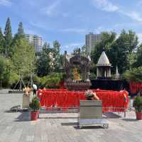 I went to see Buddha 