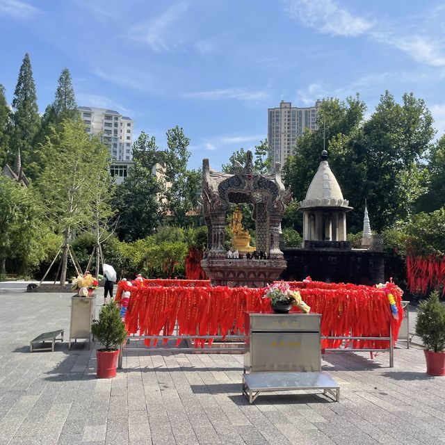 I went to see Buddha 