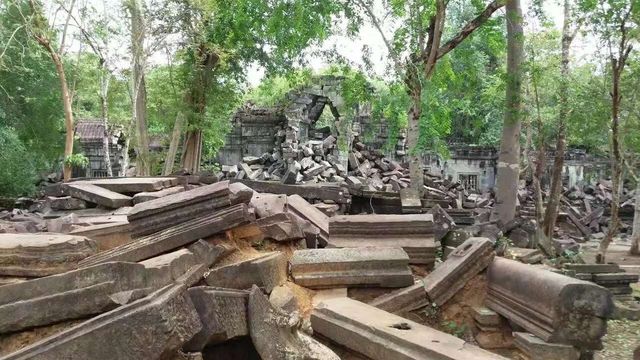 Angkor's smile 😊