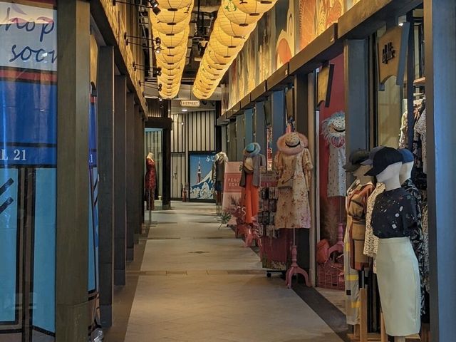 Themed Shopping Mall in Bangkok!🇹🇭