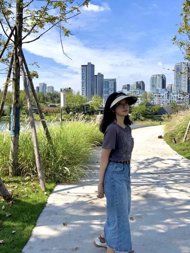 Don't leave Chengdu for the National Day! Take outdoor photos at the South Gate!