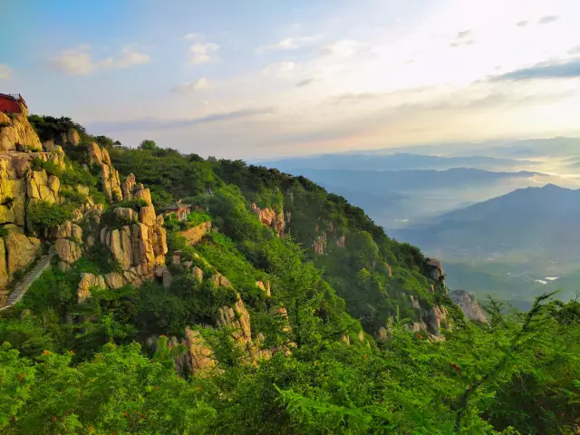 천하 제일 산 | 봉우리를 넘을 때, 다른 모든 산들이 작아 보입니다